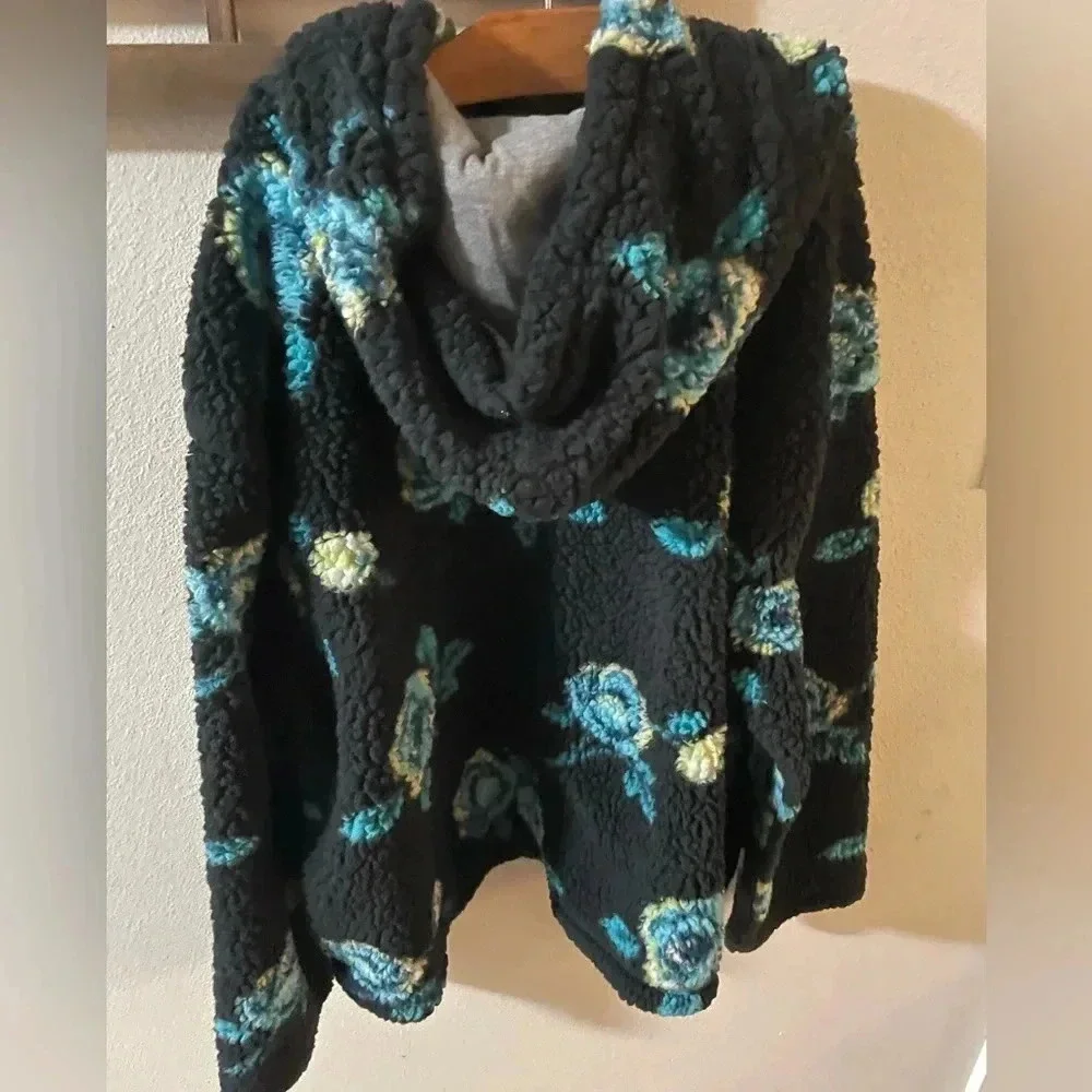 Justice Girls‎ Sherpa Jacket Pull Over Black And Blue Floral Design Size XL